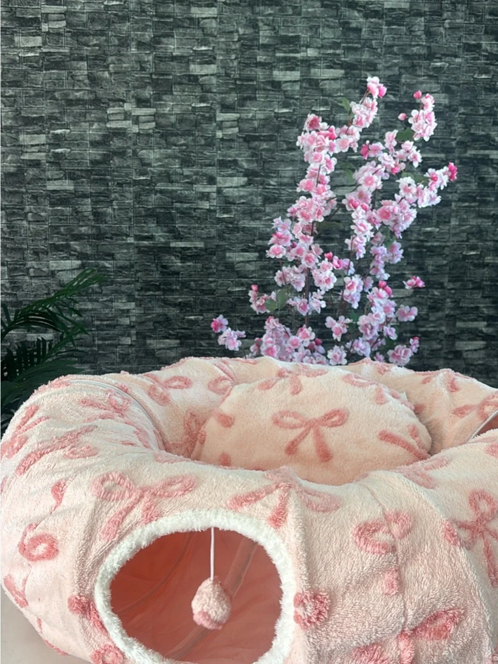 BEDSURE Plush Pink Cat Tunnel & Bed Combo - Soft Play Lounger ❗️🎀💕⭐️